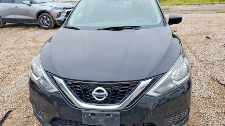 Nissan Sentra  2019