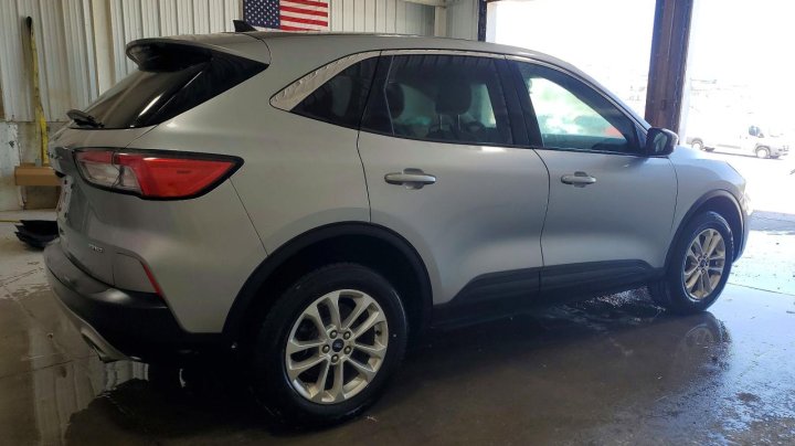 Ford Escape  2021