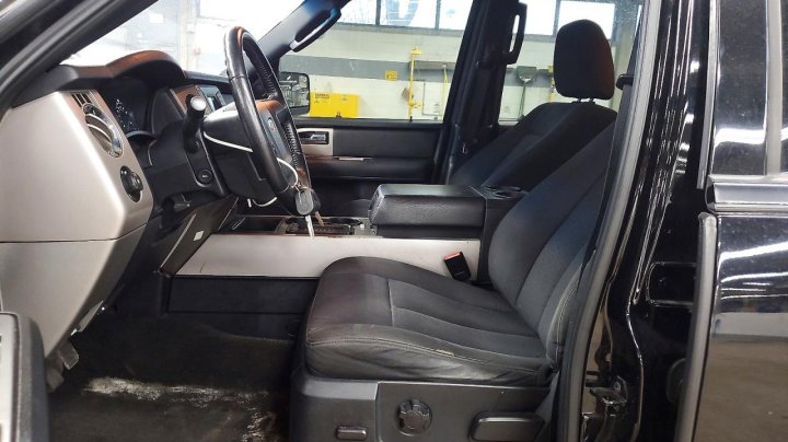 Ford EXPEDITION  2017