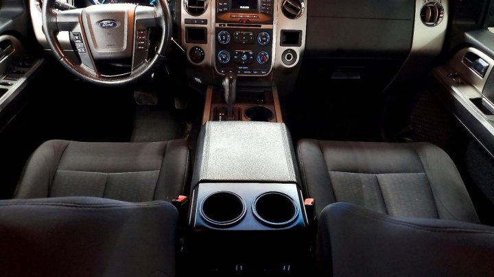 Ford EXPEDITION  2017