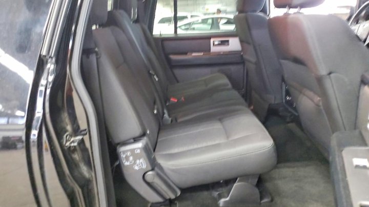 Ford EXPEDITION  2017