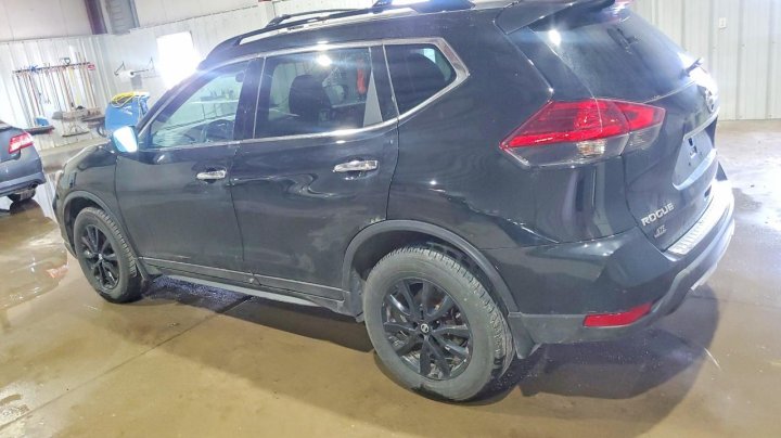 Nissan ROGUE  2017