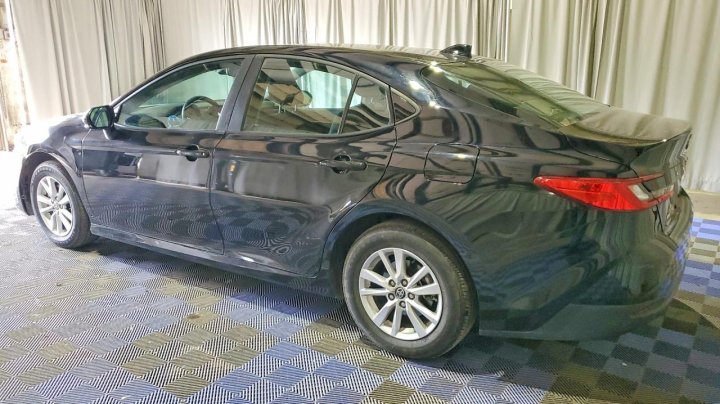 Toyota Camry  2025