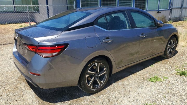 Nissan Sentra  2025