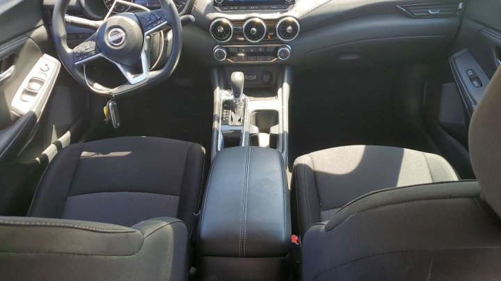 Nissan Sentra  2025