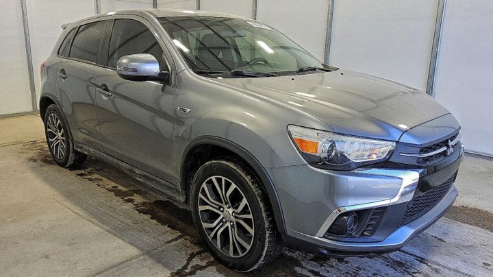 Mitsubishi Outlander  2018