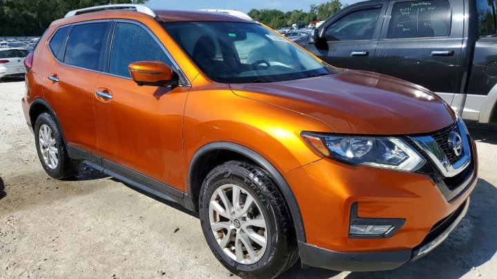 Nissan ROGUE  2017