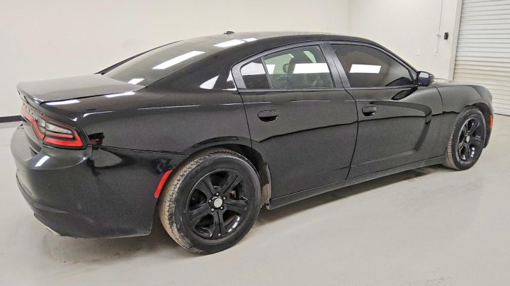 Dodge Charger  2021