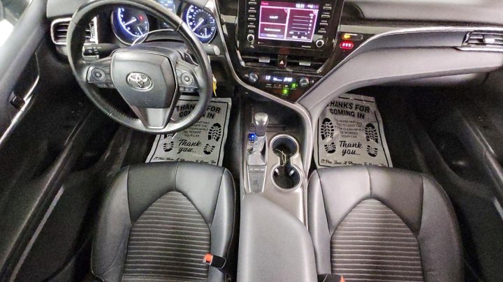 Toyota Camry  2024