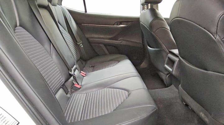 Toyota Camry  2024