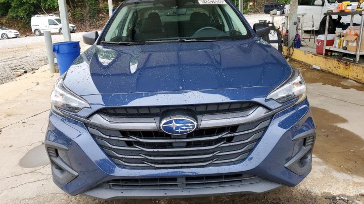 Subaru Legacy  2023