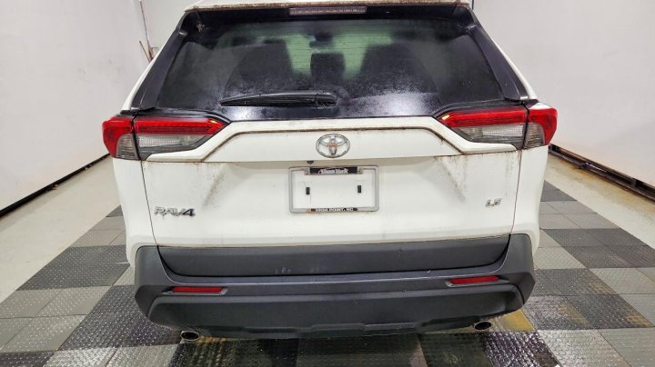 Toyota RAV4  2021