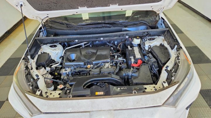 Toyota RAV4  2021