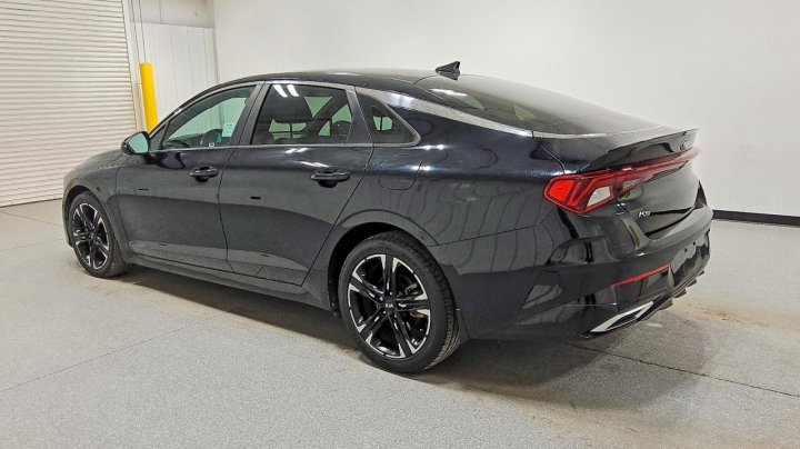 KIA K5  2021