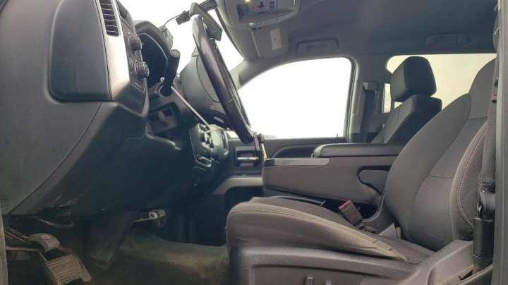 Chevrolet Silverado  2018