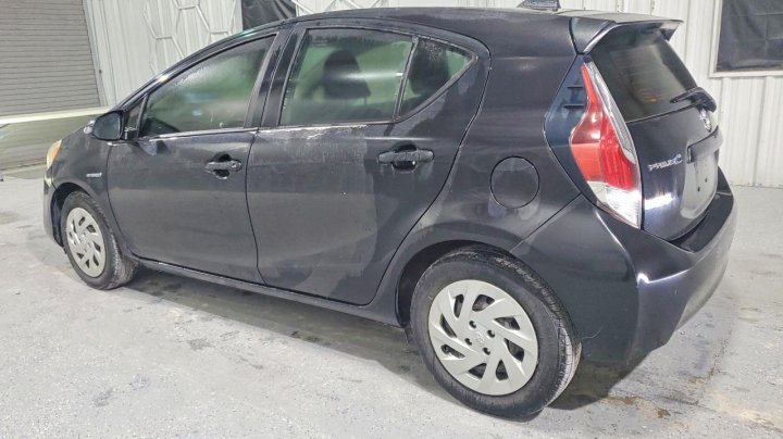 Toyota Prius  2016