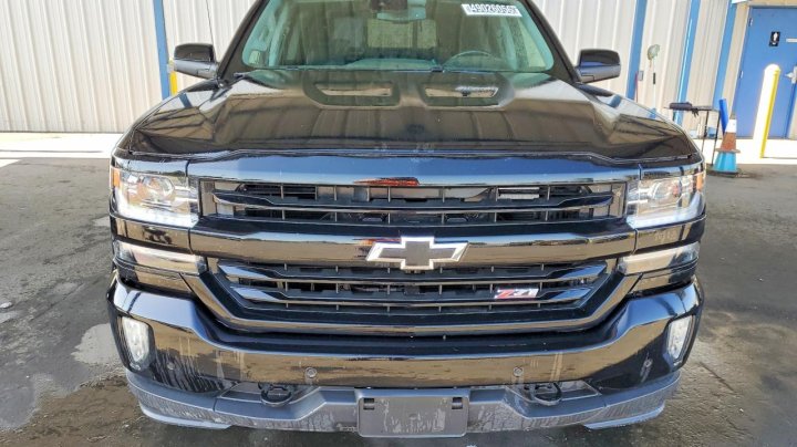 Chevrolet Silverado  2018