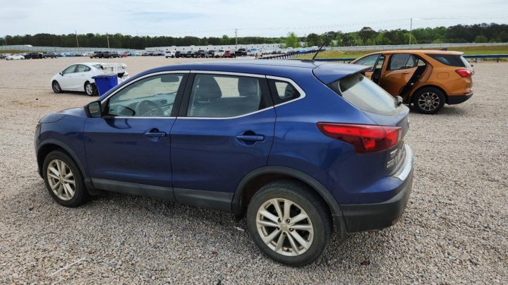 Nissan ROGUE  2018