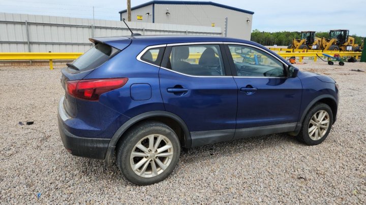 Nissan ROGUE  2018
