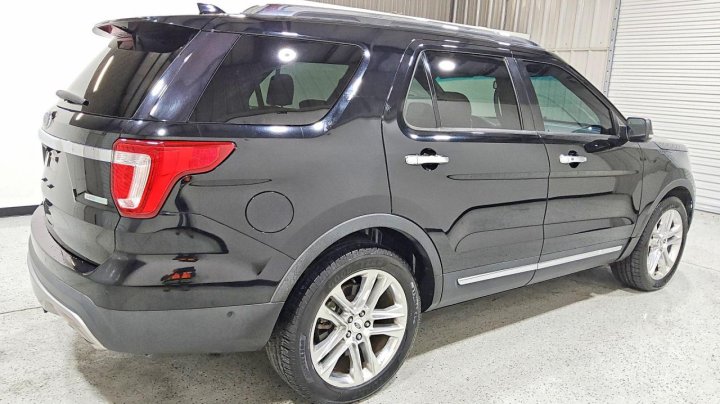 Ford Explorer  2016