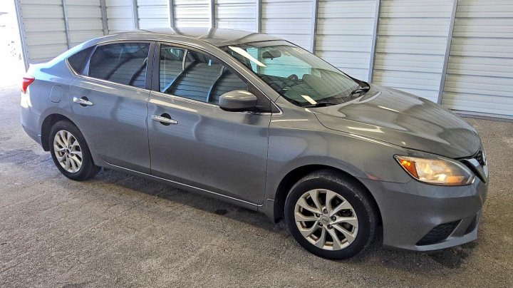 Nissan Sentra  2017