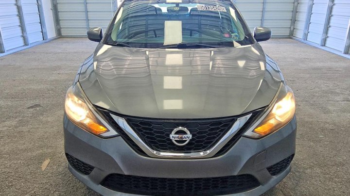 Nissan Sentra  2017