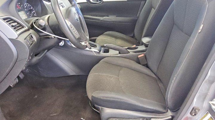 Nissan Sentra  2017