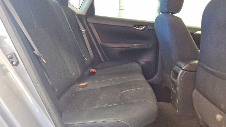 Nissan Sentra  2017