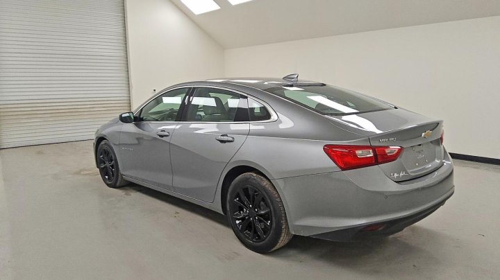 Chevrolet Malibu  2025