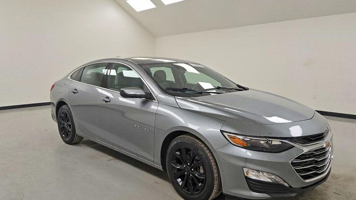 Chevrolet Malibu  2025