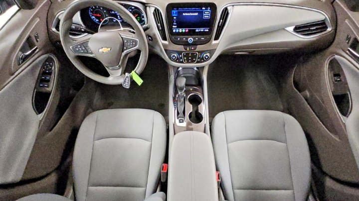 Chevrolet Malibu  2025