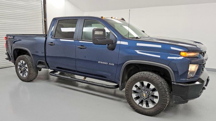 Chevrolet Silverado  2021
