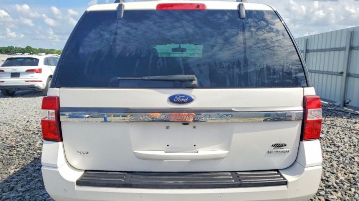 Ford EXPEDITION  2017