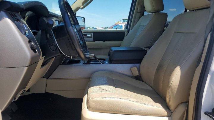 Ford EXPEDITION  2017