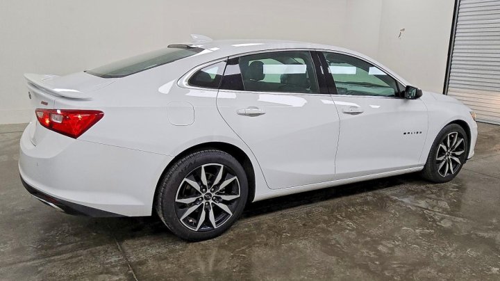 Chevrolet Malibu  2024