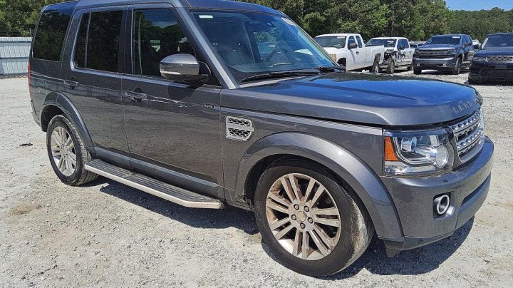 Land Rover LR4  2015