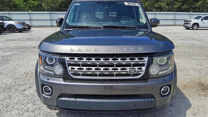 Land Rover LR4  2015