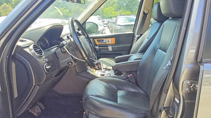 Land Rover LR4  2015