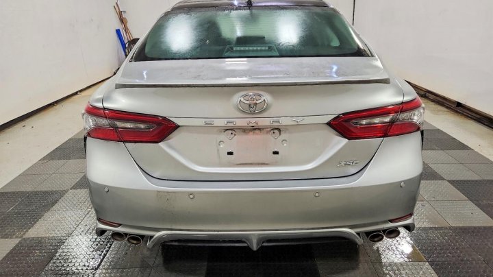 Toyota Camry  2023