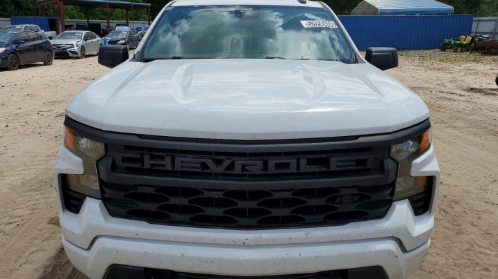 Chevrolet Silverado  2022