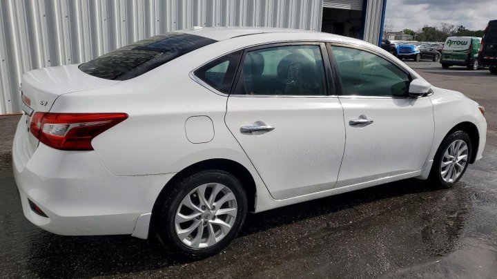 Nissan Sentra  2019
