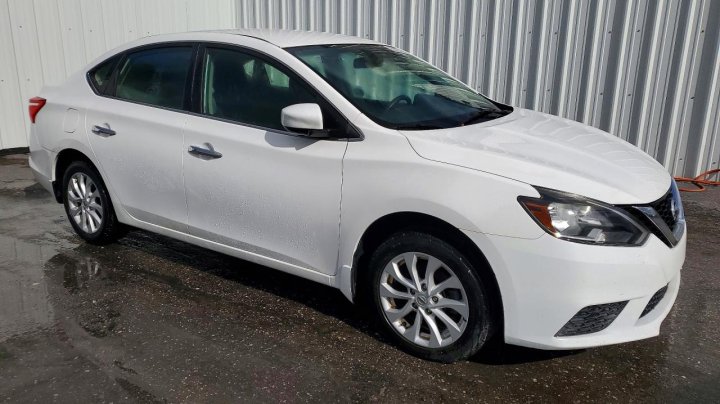 Nissan Sentra  2019