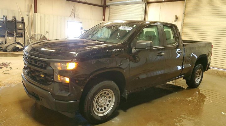 Chevrolet Silverado  2023