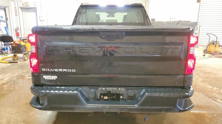 Chevrolet Silverado  2023