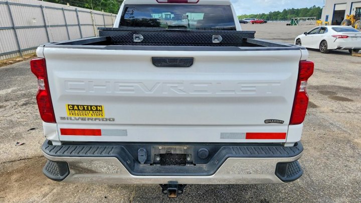 Chevrolet Silverado  2023