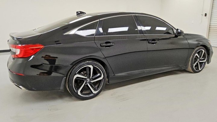 Honda Accord  2019