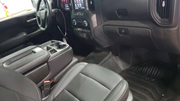 Chevrolet Silverado  2023