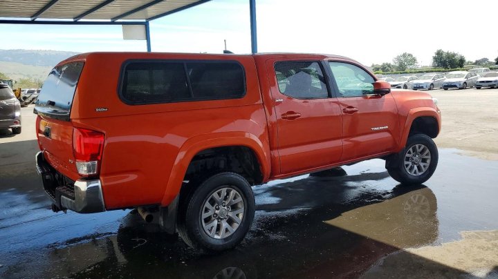 Toyota TACOMA  2017