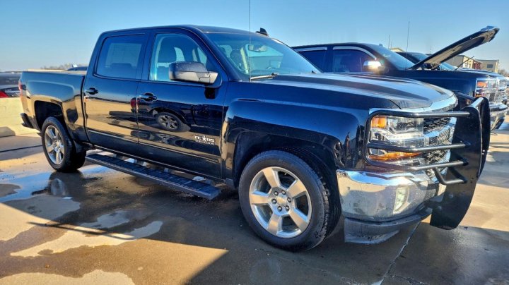 Chevrolet Silverado  2018