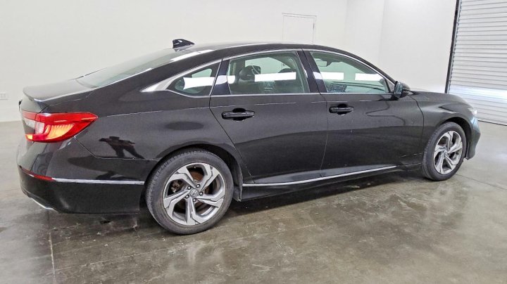 Honda Accord  2019